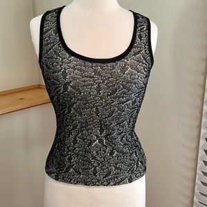 NWT St. John Top